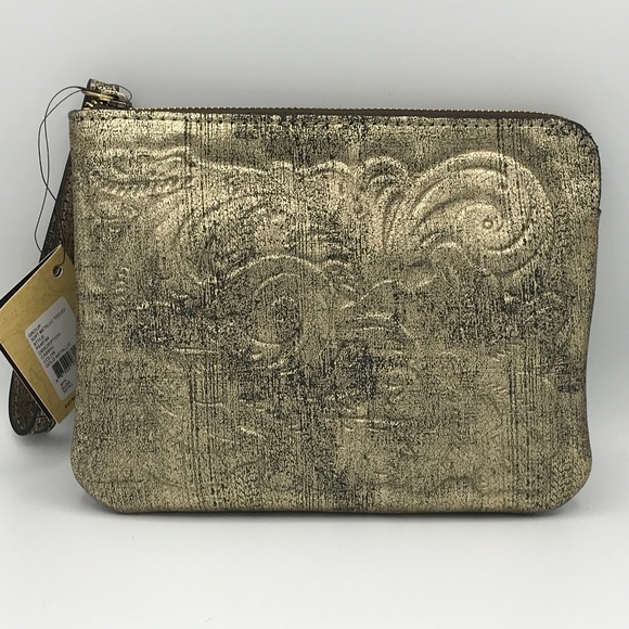 Patricia Nash Handbags - Patricia Nash Cassini Wristlet Gold Metallic NWT